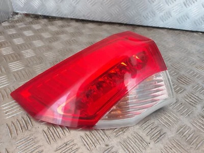 Feu Arrière gauche Complet - RENAULT LAGUNA III (3) PHASE I (1)  - Immagine 1 di 4