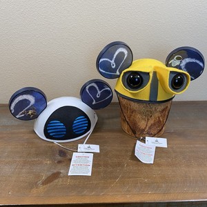 Wall-E Disney Hats (1968-Now) for sale 