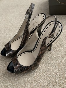 enzo angiolini shalyn wedge sandals