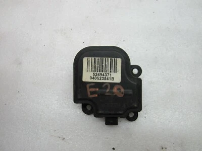  Actuador de control de puerta de recirculación Pontiac Sunfire 2003 04 2005 52494371 E-96K Foto 1 de 3
