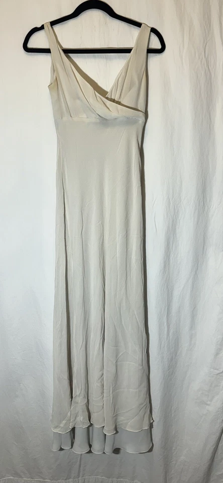 Nicole Miller Silk V-neck Lace Inset Formal  wedding gown Sheath size 6 J13 - Image 1 of 4