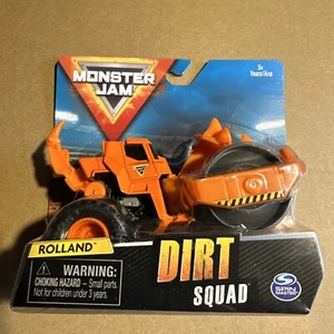SPIN MASTER MONSTER JAM DIRT SQUAD ROLLAND 2020 New In Package - Picture 1 of 7