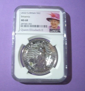 Etiqueta de efigie de la reina Isabel Britannia 2022 NGC MS68 Reino Unido £2 - Imagen 1 de 2