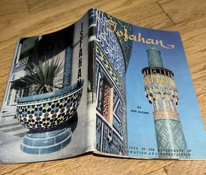 1950's ISFAHAN, IRAN Guide Book by Aziz Hatami 51 pages PERSIA - Picture 1 of 19