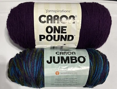 LOTE de 2 CARON 1 lb y Jumbo en PAVO REAL ABIGARRADO Y VIOLETA PROFUNDO 595yds y 812yds Foto 1 de 4