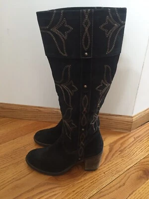 Botas de tacón SESTO MEUCCI negras de gamuza bordadas 7 M Foto 1 de 4