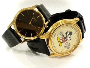 DOS RELOJES SEIKO VINTAGE PARA HOMBRE: MICKEY MOUSE DÍA FECHA + ESFERA NEGRA SÚPER DELGADA - Imagen 1 de 14