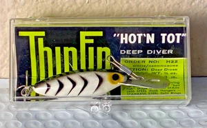 Storm Lure Vintage Hot"N Tot Lure mit Box - White Herringbone *Neu - Bild 1 von 6