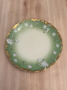T&V Tressemanes & Vogt Limoges Hand-Painted Porcelain Plate With Gold Accents - Picture 1 of 4