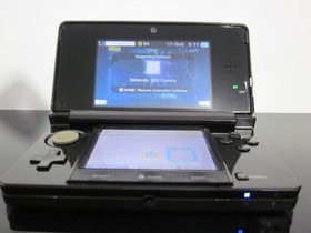 Nintendo 3DS Black CTR-001 w/ Stylus Nerf Case Charger Included Tested Working
