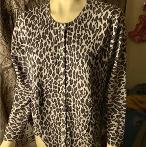Quacker Factory Women's Size Large Leopard Print Soft Cotton Cardigan Sweater - Picture 1 of 4
