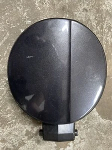 Genuine AUDI A3 S3 RS3 8P - Fuel Cap / Flap - LZ7L Grey - 8P4809999C - Bild 1 von 3