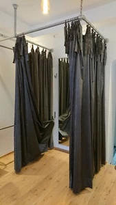 Designer - Umkleidekabine - Bild 1 von 8