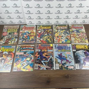Marvel Comics The Avengers Comic Book Lot Captain America Hawkeye Black Panther - Foto 1 di 9