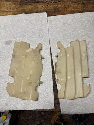 Protectores de persianas de radiador OEM Honda CR125R CR250R CRF450R CR125 CR250 2000-2004 Foto 1 de 4