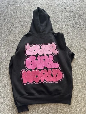 Sudadera con capucha Boohoo para mujer nueva con etiquetas, talla pequeña, negra, de gran tamaño, 'Lover Girl World' (xxx) Foto 1 de 4
