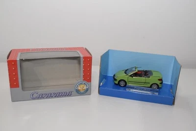 B86 1:43 HONGWEL CARARAMA PEUGEOT 206CC 206 CC VERDE MIB - Immagine 1 di 4