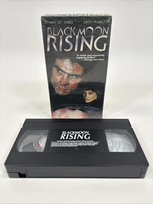 Black Moon Rising (VHS/2001) Sci-Fi Thriller Tommy Lee Jones L. Hamilton - Image 1 of 4