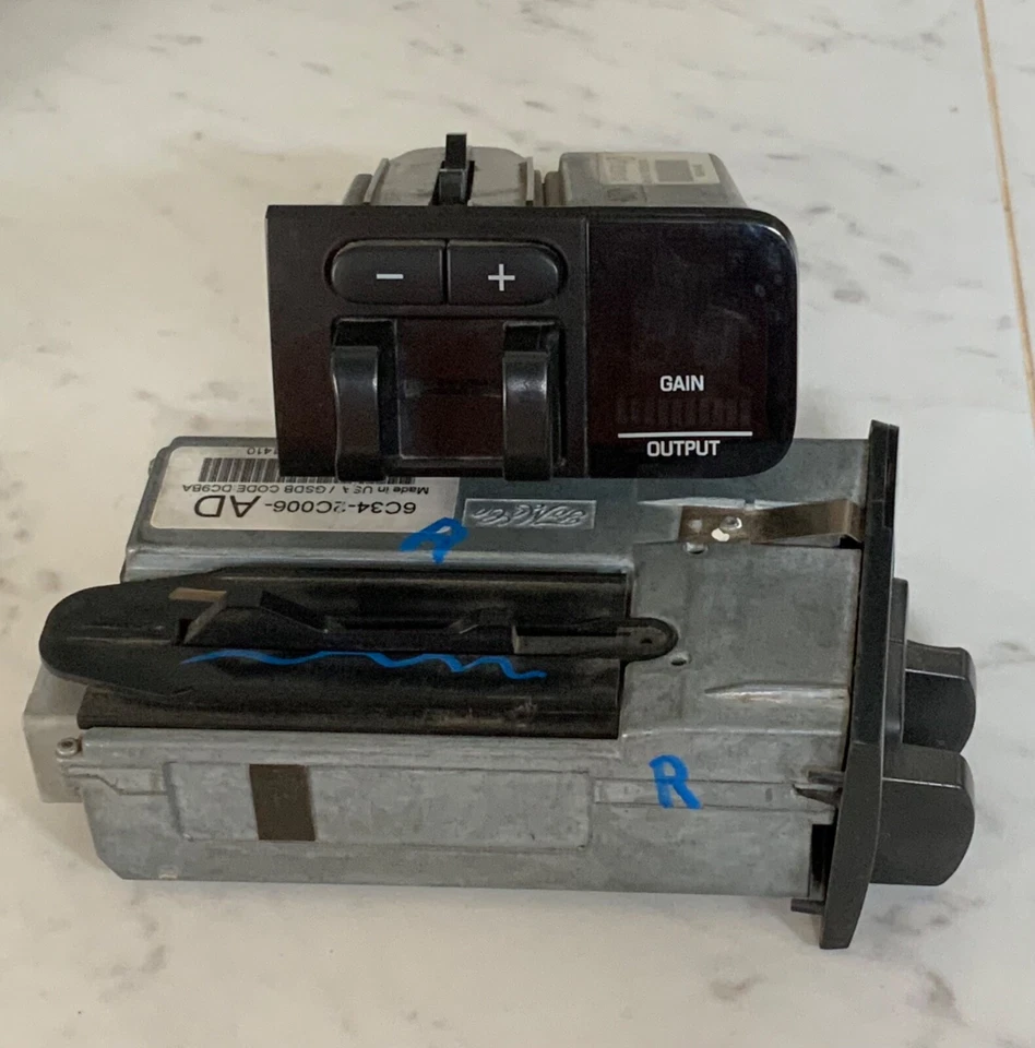 2005 2006 2007 Ford F250 F350 F450 TRAILER BRAKE CONTROLLER Mint Condition - Image 1 of 4
