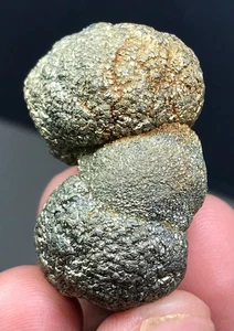 Golden pyrite crystal specimen From Pakistan 34 Grams - Picture 1 of 9
