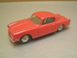 Dinky Toys 24J Alfa Romeo 1900 CSS Coupe made in France 1/43 scale NM+ Condition - Picture 1 of 8