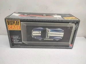 Vitrina de prestigio vintage nueva en caja AMT 7497 escala 1/18 Ertl 1995 - Imagen 1 de 4