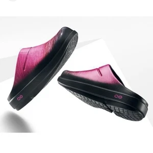 Oofos OOcloog Project Zoccolo Scarpa da Recupero Rosa Donna Taglia 5,5 Comfort Slip On - Foto 1 di 9