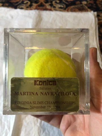 MARTINA NAVRATILOVA COLLECTOR TENNIS BALL 1994 VIRGINIA SLIMS CHAMPIONSHIP CUBE Cover