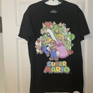 Super Mario Group Short Sleeve T-shirt Mens Black Size Large New With Tags!! - Picture 1 of 5