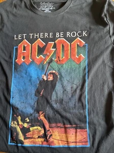 New Official Licensed T-Shirt MEDIUM AC/DC Let There Be Rock - Picture 1 of 3