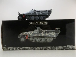 (ID0580) Minichamps 350011271 Sd.Kfz. 251/1 Panzergrenadierregiment Russia 19... - Picture 1 of 10