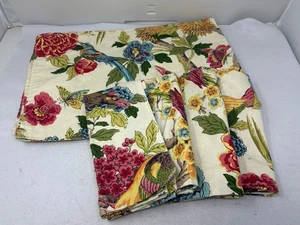 Juego de 4 servilletas y colocaciones florales para pájaros tropicales mercado mundial - Imagen 1 de 6