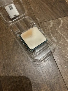 AMD Ryzen 7 1700X 8 Core 16 Thread 3.4/3.8Ghz (YD170XBCM88AE) - Picture 1 of 4