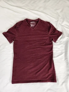 Express T-Shirt XS Men’s Burgundy V-Neck Slim Stretch Moisture Wicking - Picture 1 of 8