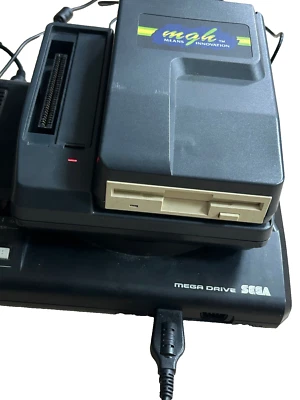 Unidad de disquete Megadrive SNES multijuego caza juegos copia de seguridad raro con juegos Foto 1 de 4