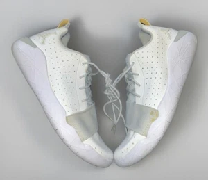 Nike Mens Air Jordan 23 Breakout 881449-100 White Basketball Shoes Sneakers Sz12 - Picture 1 of 7