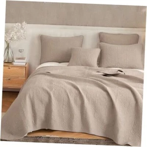 DaDa Bedding Elegant Matelasse Bedspread Set - 100% Cotton Fabric Floral Sand - Picture 1 of 8