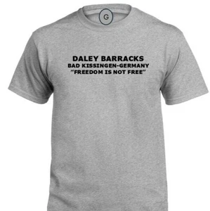 CAMISETA PT DALEY BARRACKS* BAD KISSINGEN-ALEMANIA* LIBERTAD* BASE INDIVIDUAL - Imagen 1 de 5