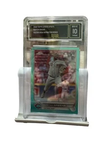2022 Topps Chrome Update Hunter Greene Aqua Refractor /250 GMA 10 GEM MT - Picture 1 of 2