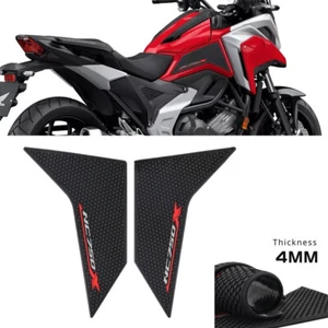 2 x Anti Slip Sticker Traction Side Gas Fuel Tank Pad For HONDA NC750X 2021-2024 - Picture 1 of 7