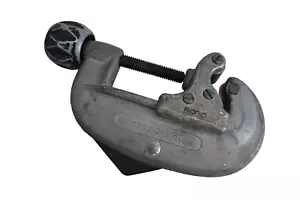 Ridgid Tools No.20 Heavy Duty Screw Feed Tubing Cutter For 5/8" - 2 1/8" (37) - Picture 1 of 6