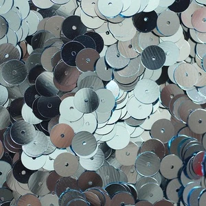 Blue SEQUINS 8mm flat PAILLETTES ~ Pastel Sky Blue Metallic ~ Made in USA. - Imagen 1 de 2