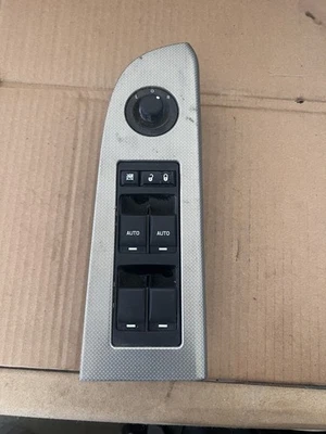 06 07 08 09 10 Jeep Commander Driver Window Master Switch Control X35008303OA OE - Image 1 of 4