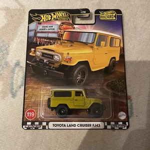 Hot Wheels Toyota Land Cruiser FJ43 Boulevard 119 Premium Real Riders - Picture 1 of 1
