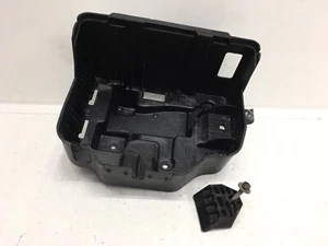 07-09 Suzuki Vitara XL7 Battery Tray Box - Picture 1 of 5