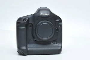 Canon EOS-1D Mark III DSLR Camera 531362 - Picture 1 of 5