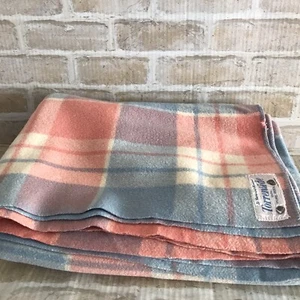 Torrenside 100% Pure Wool Blanket 188 cm x 146 cm Pristine Condition - Picture 1 of 8