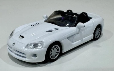 1/87 Scale Malibu International 2003 Dodge Viper RT/10 White Diecast - Image 1 of 4