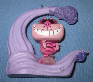 2024 Hallmark Ornament ~ Cheshire Cat Funko Pop! ~ Nuevo en caja áspera - Imagen 1 de 5