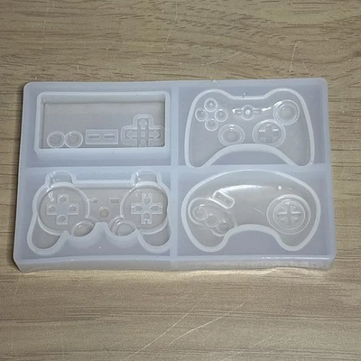 Game Controller Fondant Video Game Gamepad Silicone Mold- Chocolate Resin Candy - Image 1 of 2